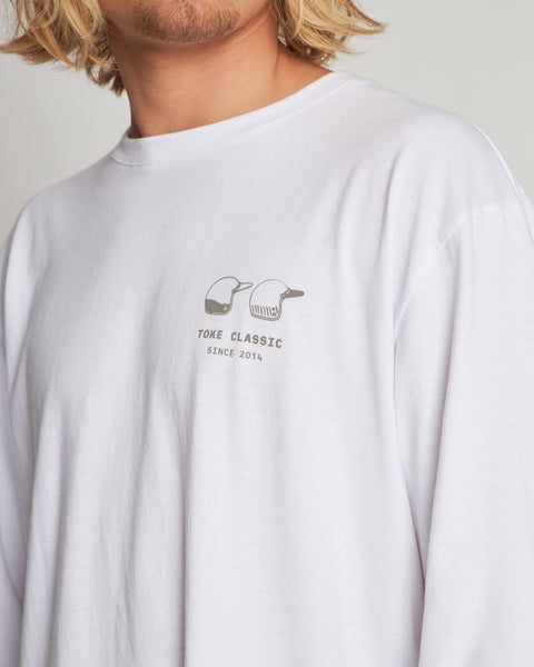 Polera Blanca Manga Larga Cascos