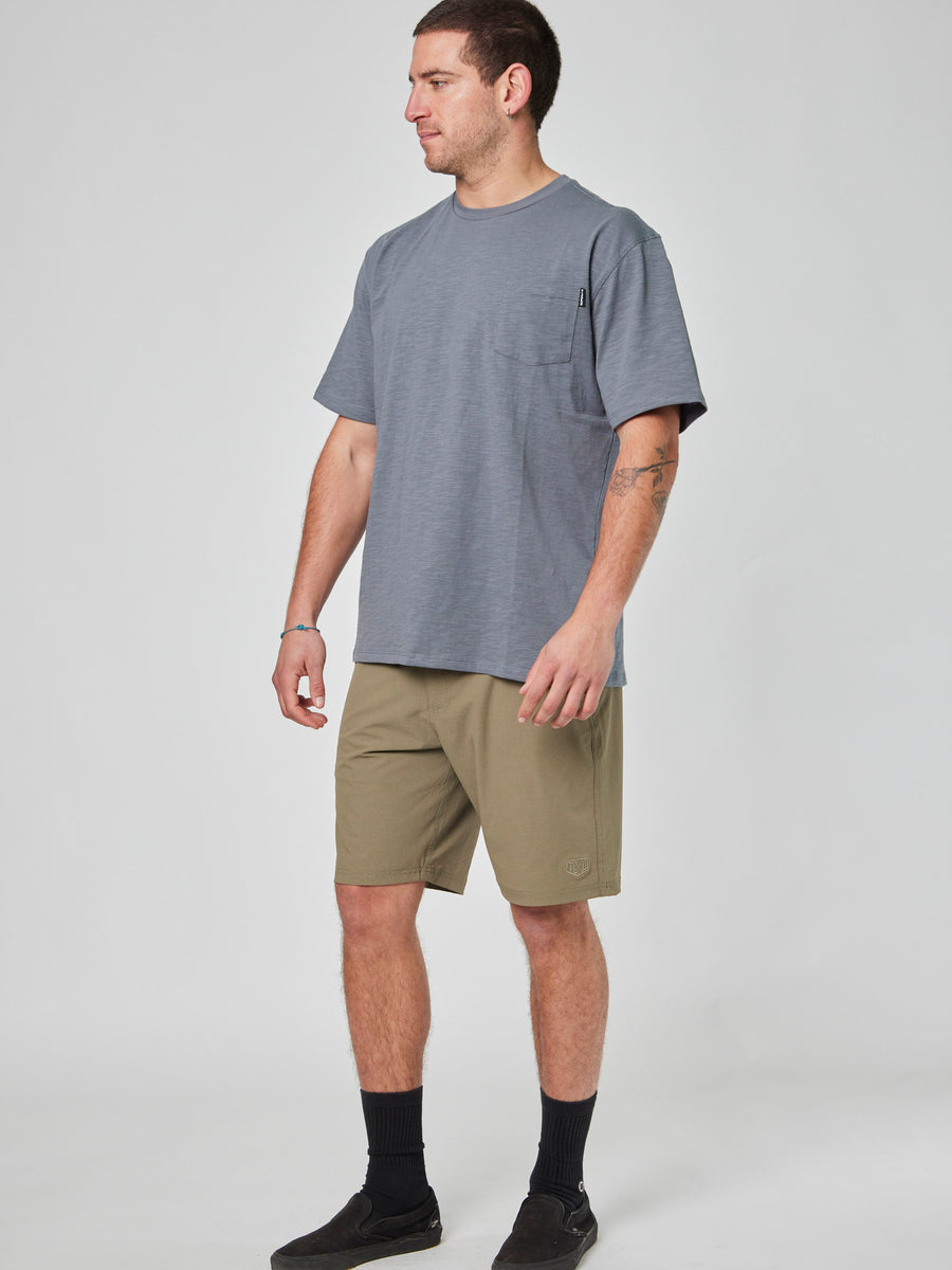 Short Hibrido Verde