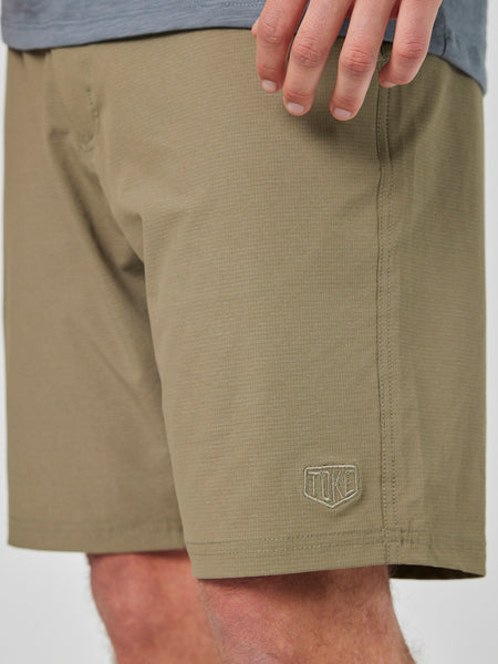 Short Hibrido Verde