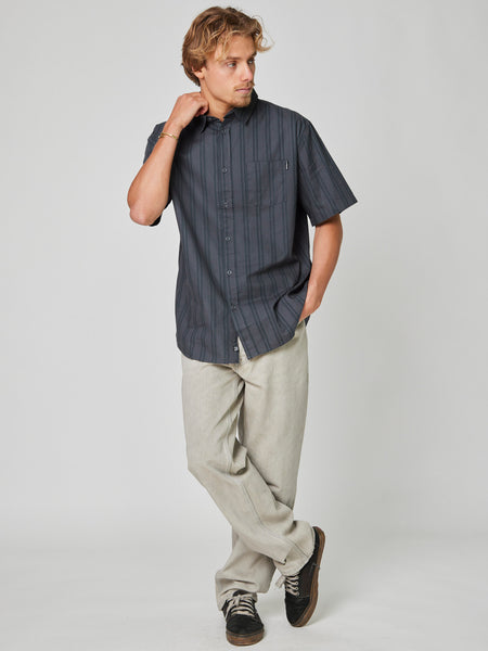 Camisa Quarter Gris