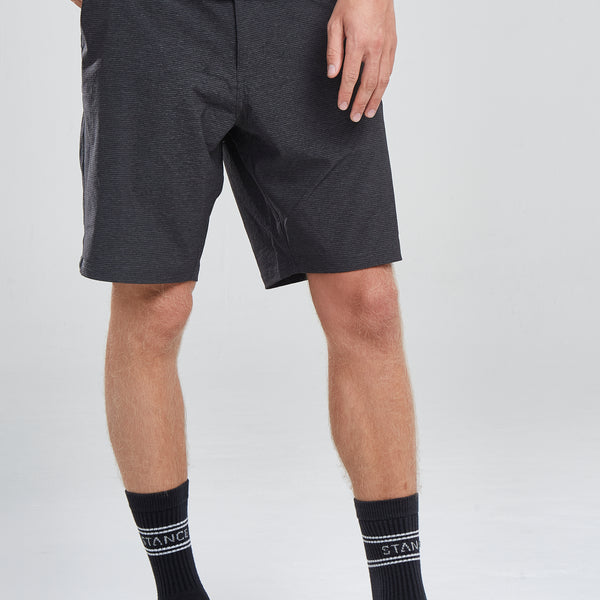 Short Hibrido Gris Oscuro