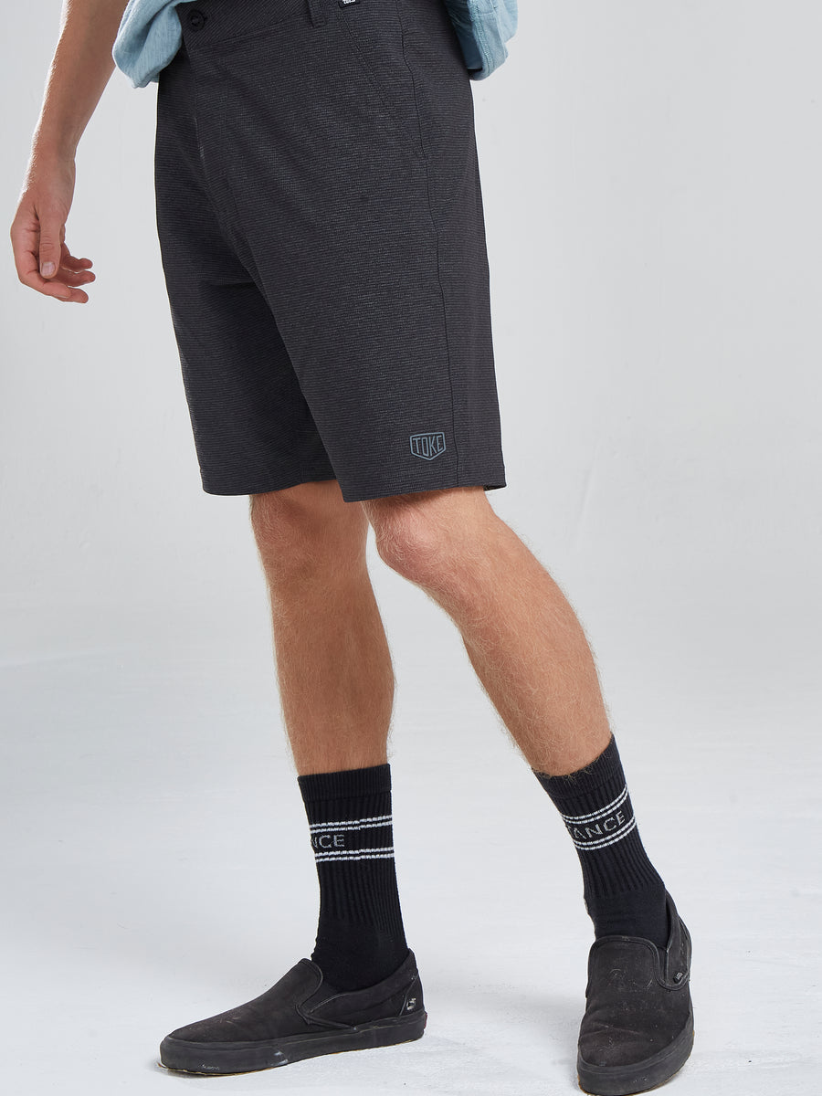 Short Hibrido Gris Oscuro