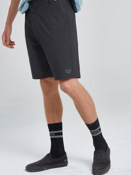 Short Hibrido Gris Oscuro
