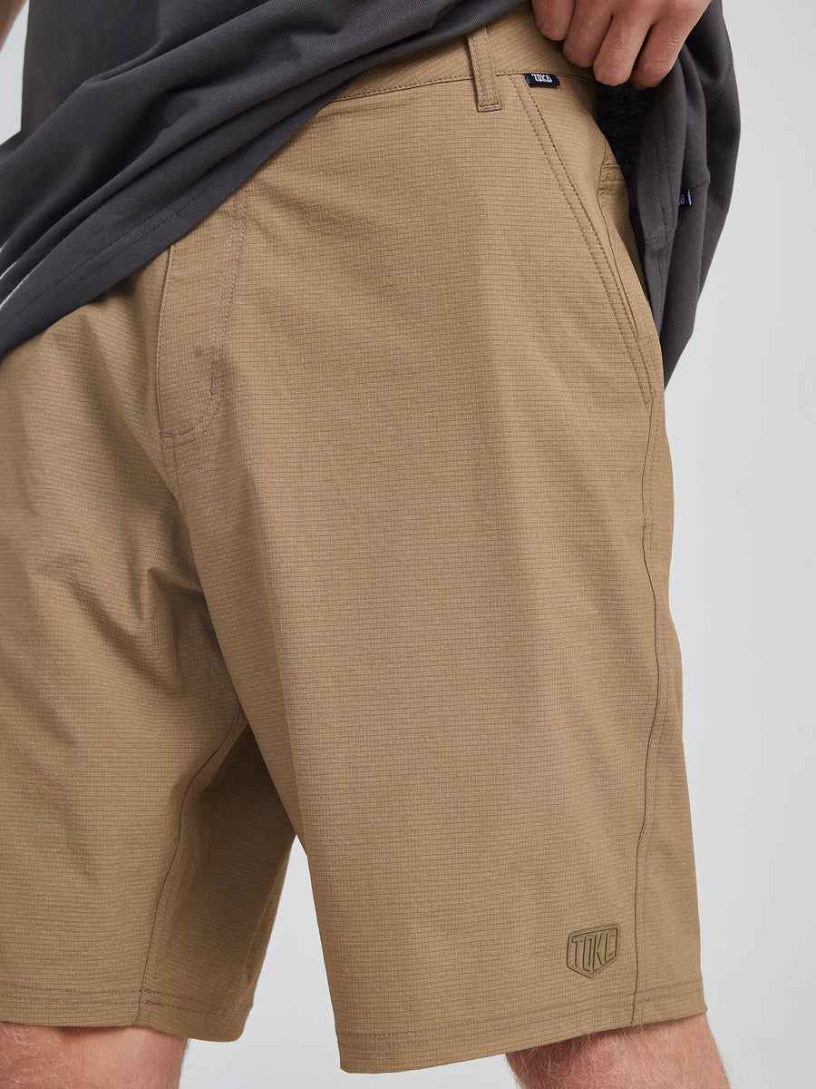 Short Hibrido Beige