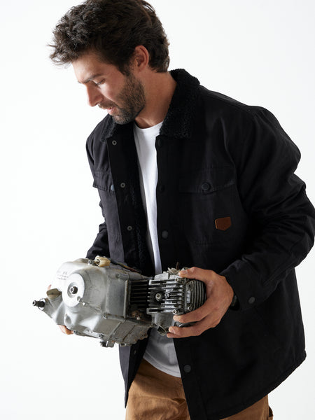 Chaqueta Negra Yellowstone Toke