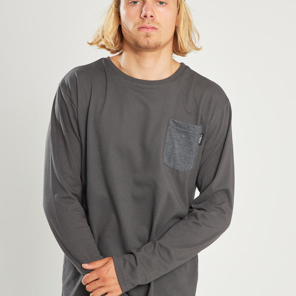 Polera Manga Larga Gris Oscuro Bolsillo