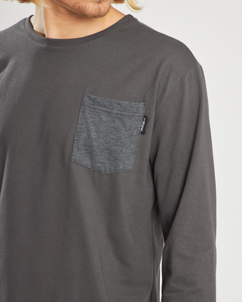 Polera Manga Larga Gris Oscuro Bolsillo