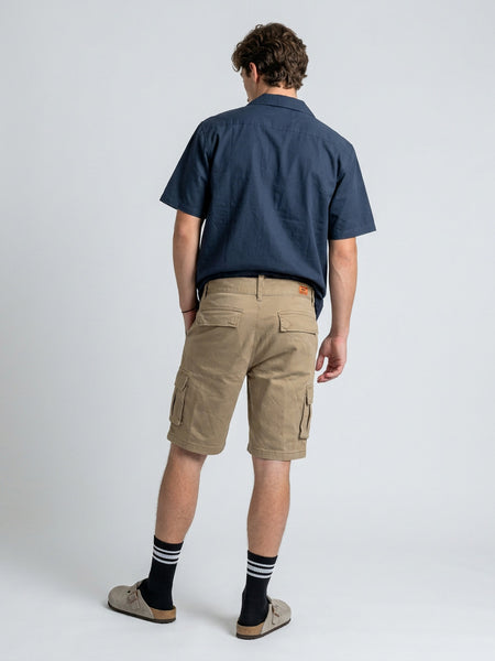 Short Cargo Beige Hombre