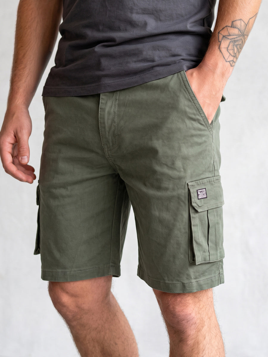 Short Cargo Verde Hombre