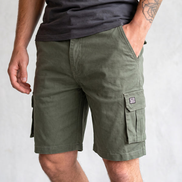 Short Cargo Verde Hombre