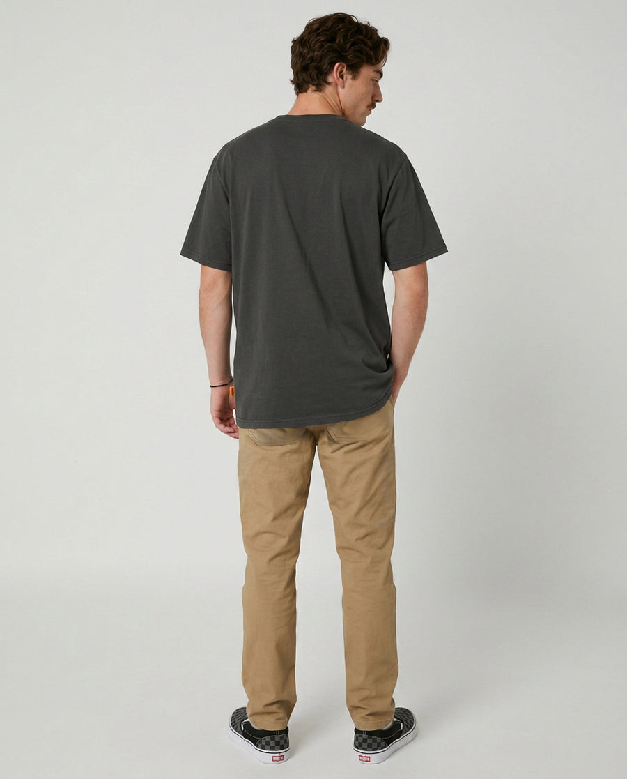 Polera Gris Oscuro Hombre Emig