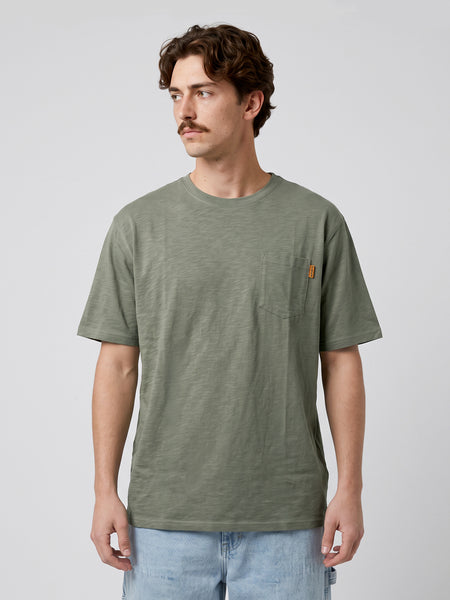 Polera Hombre Verde Bolsillo