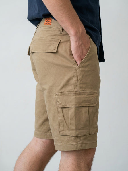 Short Cargo Beige Hombre