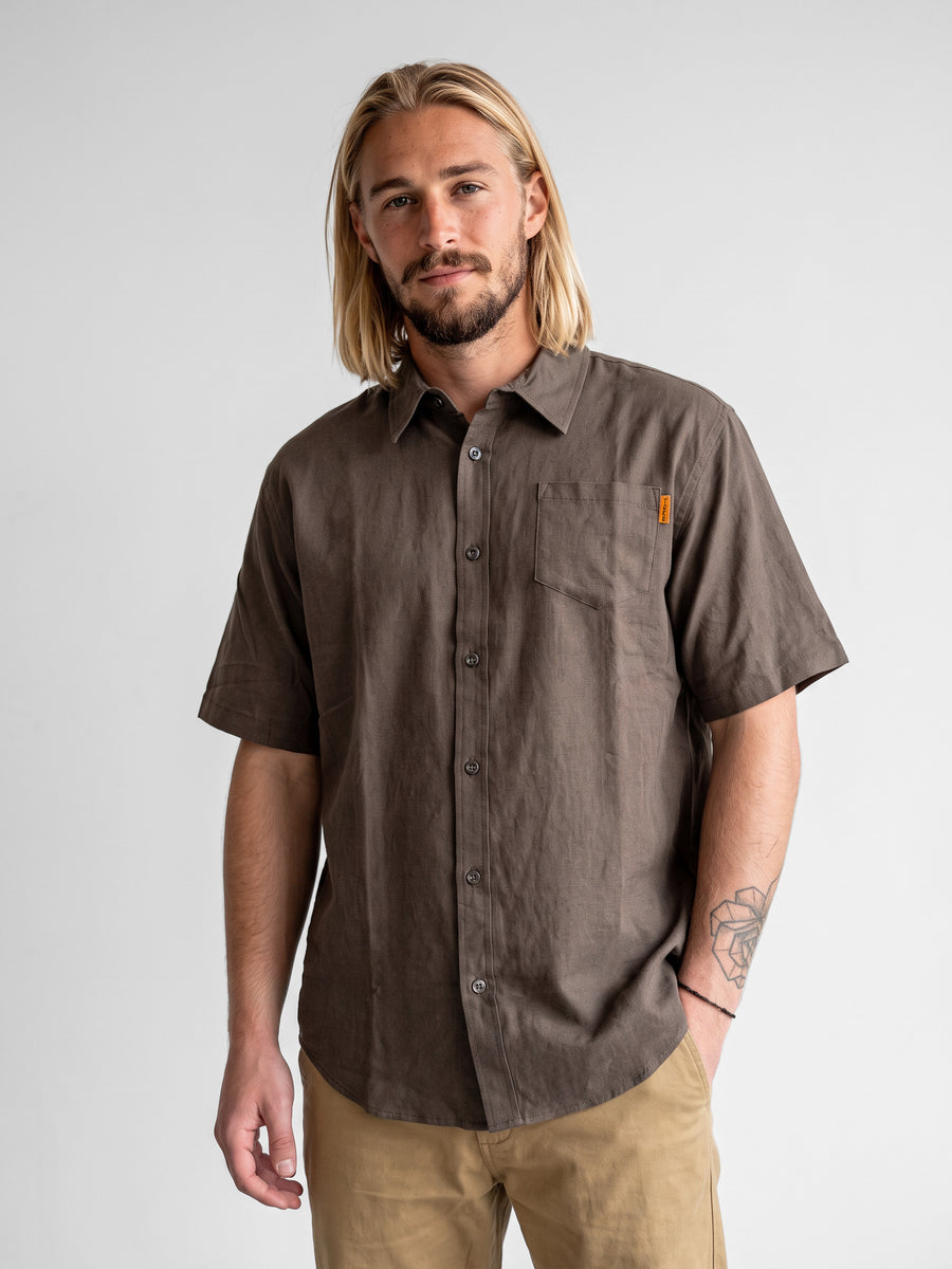 Camisa Hombre Lisa Café Toke