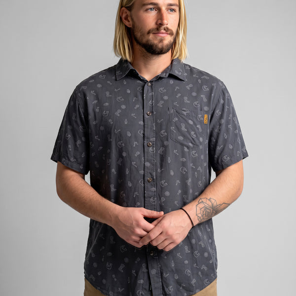 Camisa Hombre Estampada Negra Indian Toke