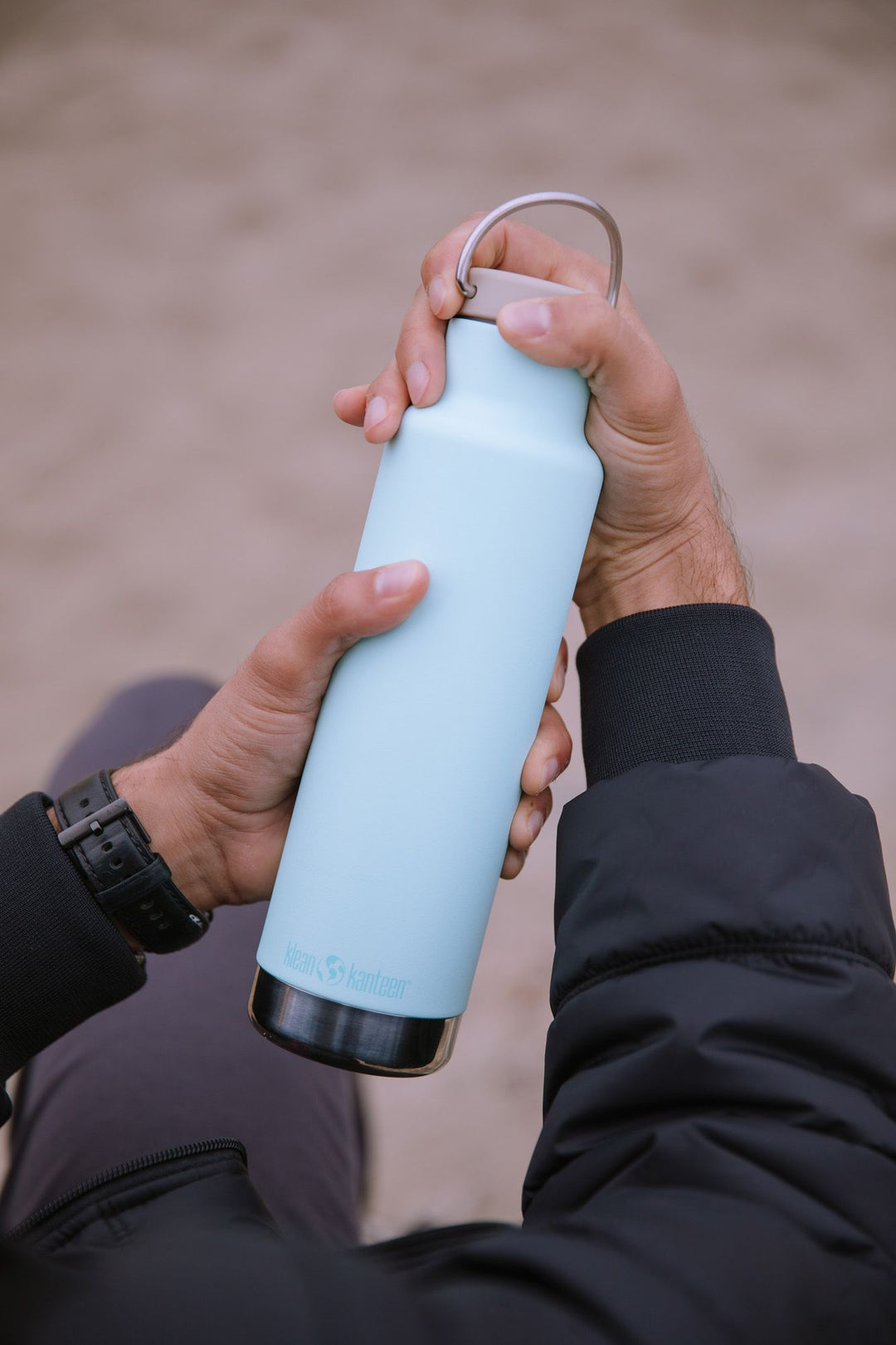 BOTELLA CLASSIC INSULATED BLUE TINT 592 ML