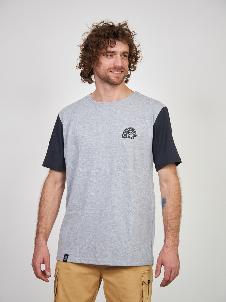 Polera Manga Corta Hombre Gris Grate
