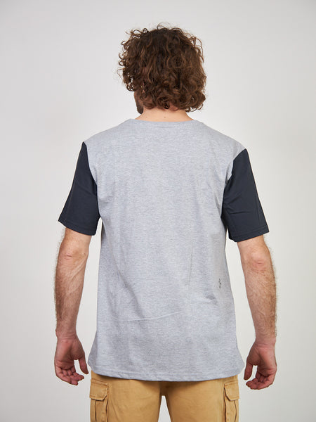 Polera Manga Corta Hombre Gris Grate