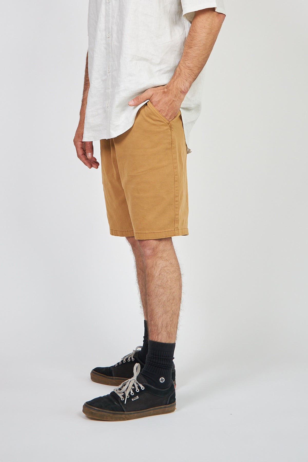 Short Beige Hombre Solid