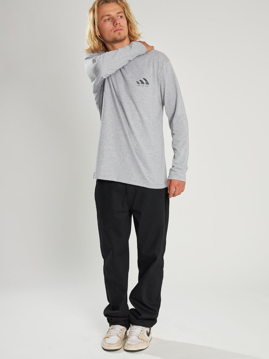 Polera Gris Claro Manga Larga Quilla