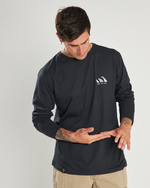 Polera Negra Manga Larga Quilla
